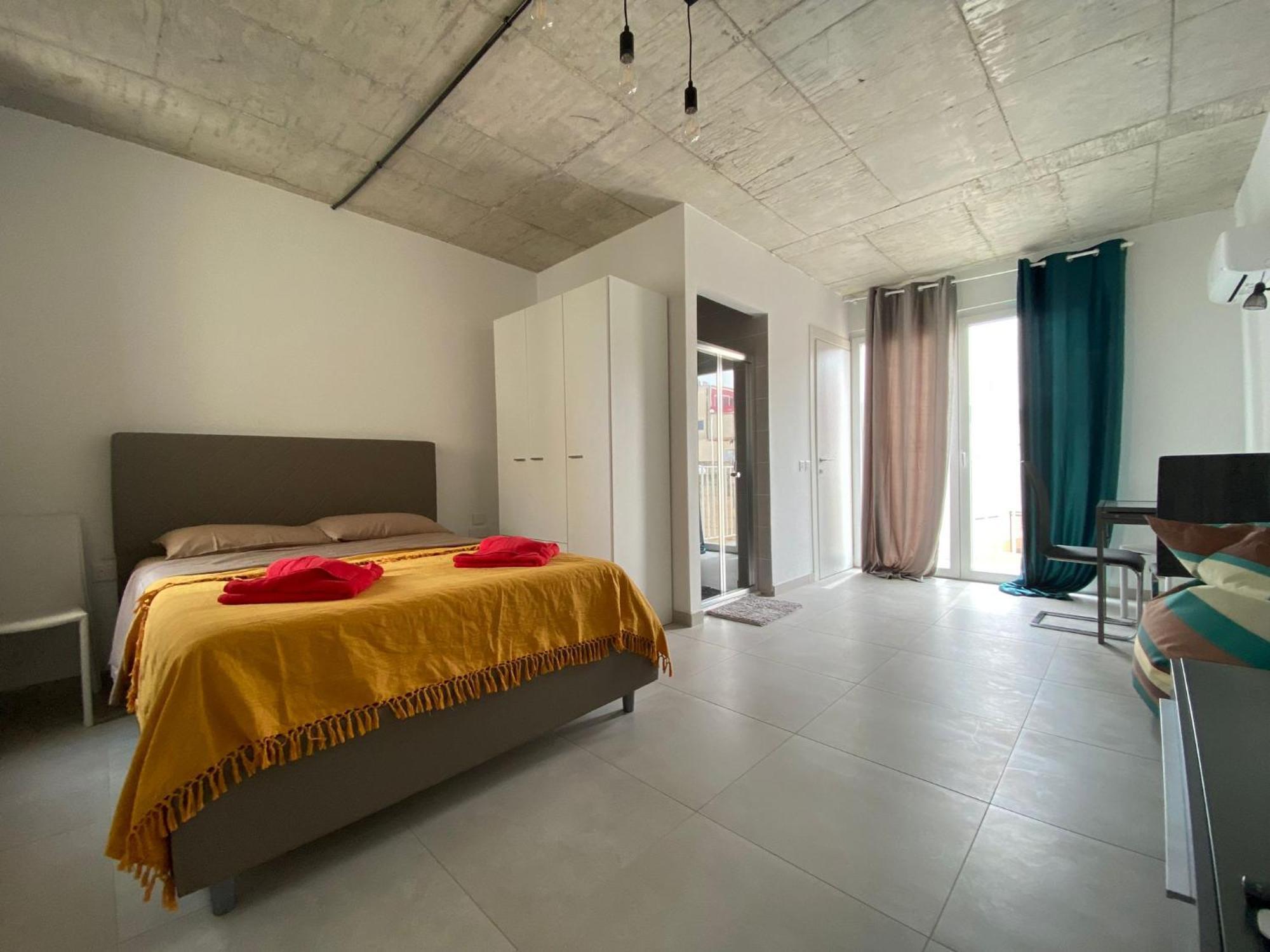 Minimal & Arty Townhouse Apartamento Hamrun Exterior foto